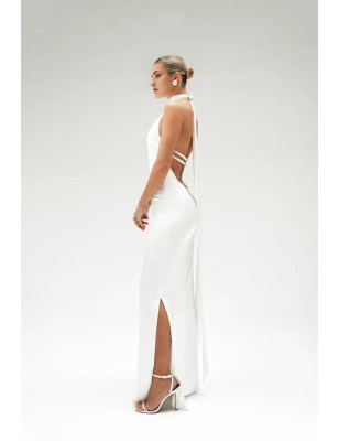 Sırtı İnci Detaylı Halter Yaka Maksi Beyaz Saten Elbise