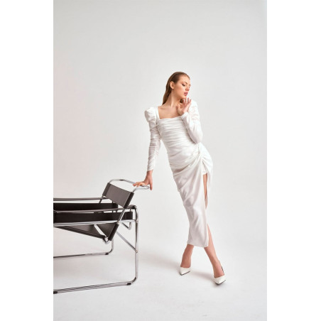 Beyaz Drape Detaylı Tasarım İpek Elbise