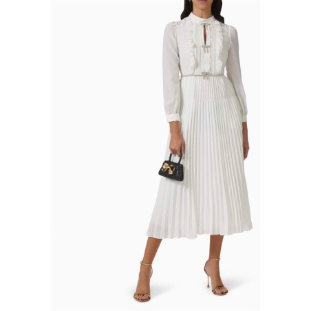 Kristal Fiyonk Detaylı Şifon Tasarım Midi Elbise