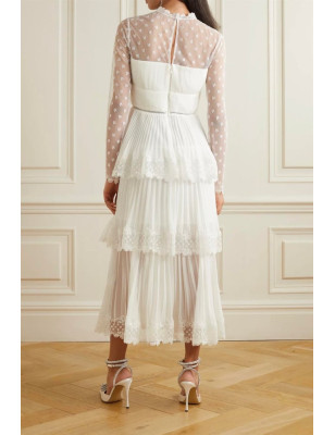 Pileli Dantel Detaylı Tasarım Ekru Elbise