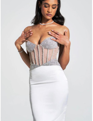 Göğsü Kristal Taşlı Vücudu Saran Saten Tasarım Elbise