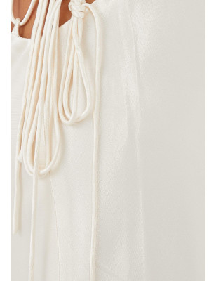 Beli İp Detaylı Beyaz Saten Maksi Tasarım Elbise