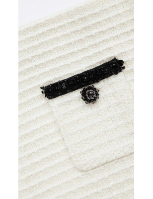 Siyah Şeritli Cepli Tasarım Triko Ceket