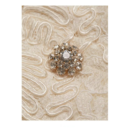 Düğmeli Cepli Dantel Tasarım Bluz