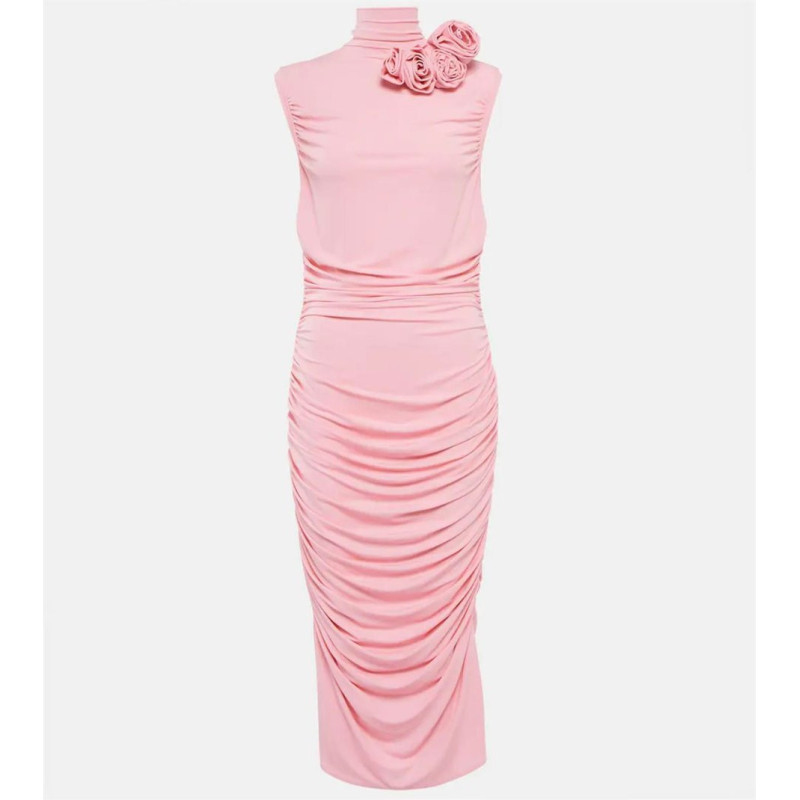 Gül Detaylı Dik Yaka Kolsuz Drapeli Midi Tasarım Elbise