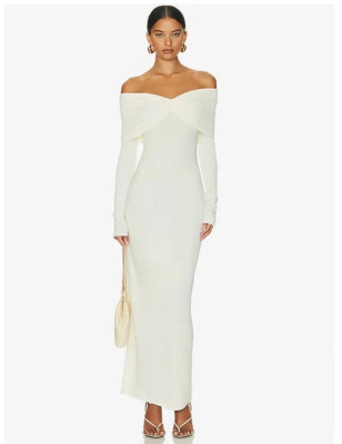 Göğsü Kurdele Formlu Madonna Yaka Maksi Beyaz Elbise