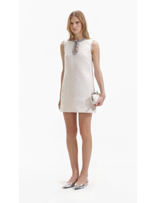 Yakası Pul Detaylı Kolsuz Krem Tüvid Mini Elbise