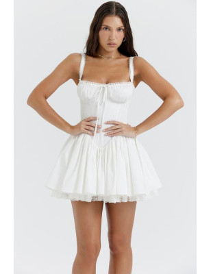 Korseli Beyaz Tasarım Mini Elbise