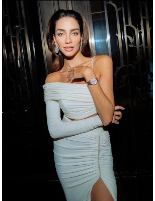 İnci Askılı Crop Top ve Yırtmaçlı Drapeli Tasarım Etek Takım