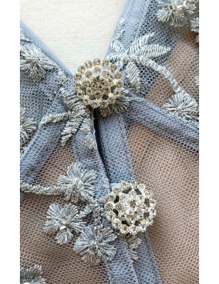 Mavi Taş Detaylı İşlemeli Midi Tasarım Elbise