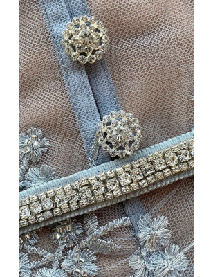 Mavi Taş Detaylı İşlemeli Midi Tasarım Elbise