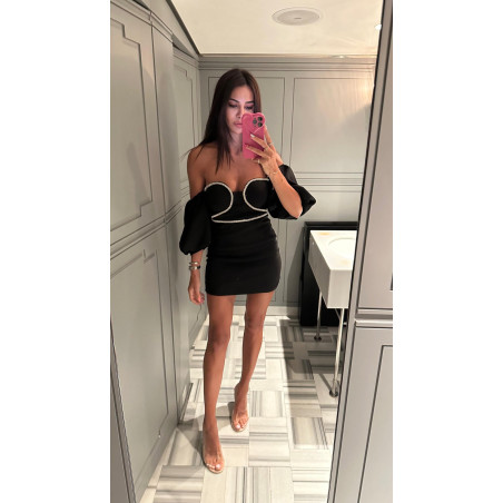 Göğsü Kristal Taş Detaylı Siyah Mini Elbise