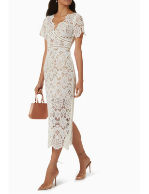 Çiçek Motifli V Yaka Lazer Kesim Tasarım Elbise