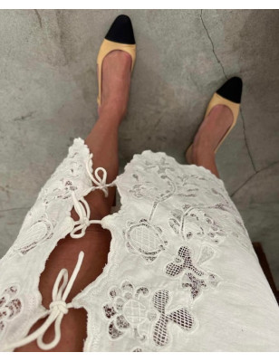 Pencereli Dantel Beyaz Tasarım Etek