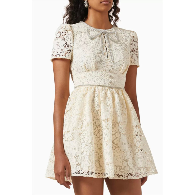 Kristal Kurdele Detaylı Dantel Tasarım Elbise