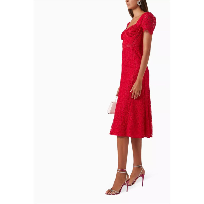 Kırmızı Dantel Midi Tasarım Elbise