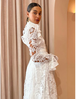 Beyaz Uzun Kollu Dantel Midi Tasarım Elbise