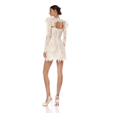 Göğsü Pencereli Beyaz Dantel Tasarım Mini Elbise