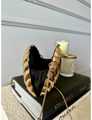 Deniz Kabuğu Formunda Gold Clutch