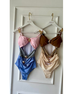 Gold Aksesuarlı Büzgülü Renkli Mayo ve Pembe Etek Takım