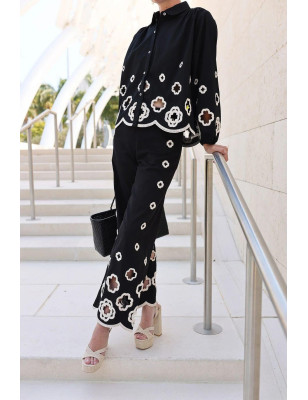 Çiçek Motifli Tasarım Gömlek