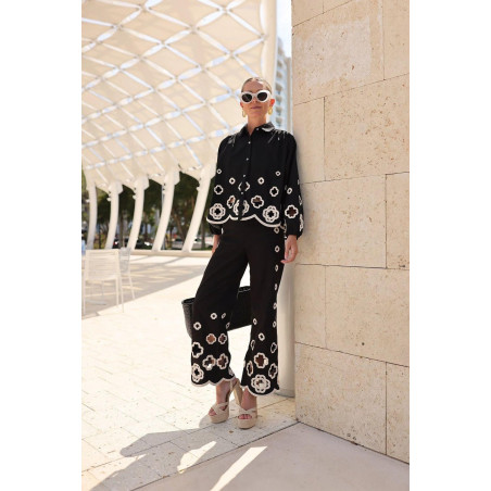 Çiçek Motifli Tasarım Gömlek