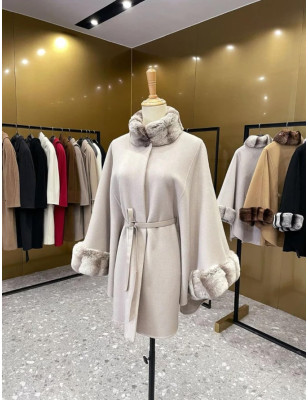 Kolları ve Boynu Kürklü Kemerli Kaşmir Premium Kaban